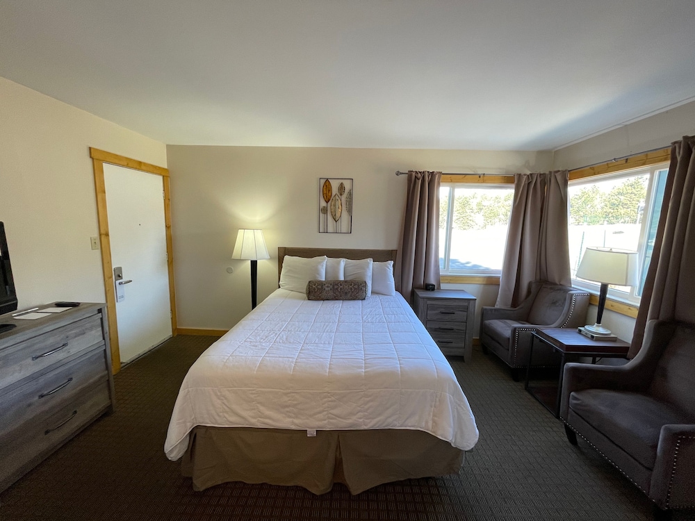 Estes Mountain Inn - photo 15