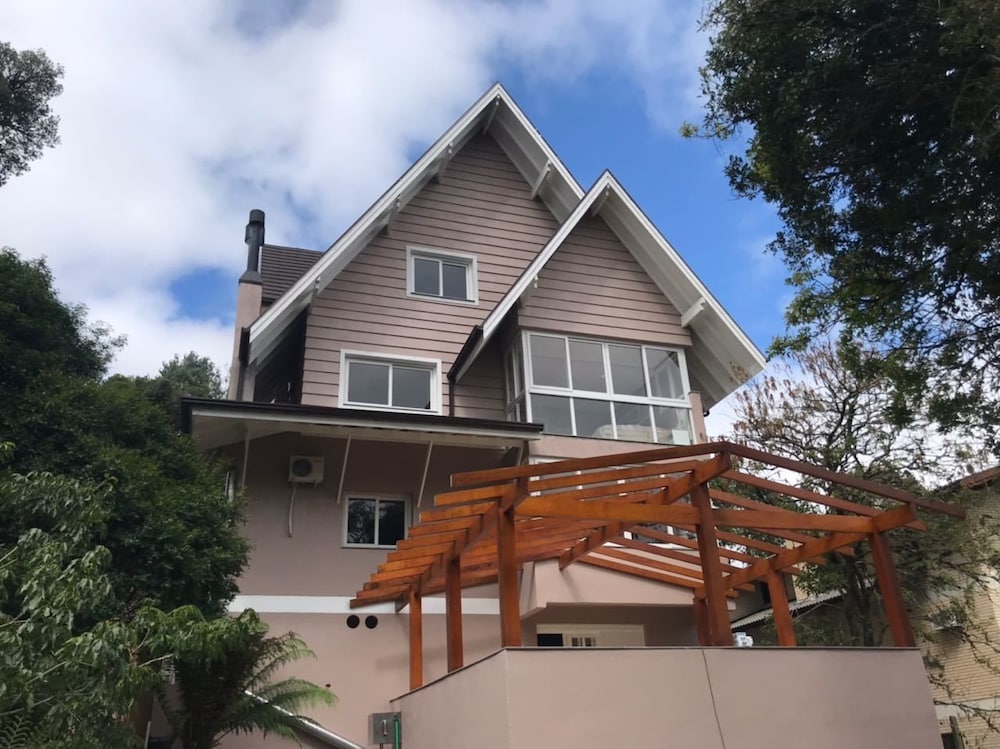 Pousada Vovô Nino in Canela, Brasil