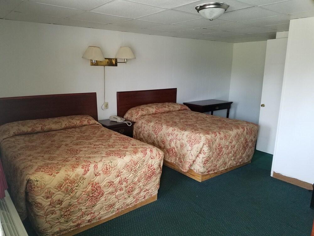 Oak Park Motel - photo 4