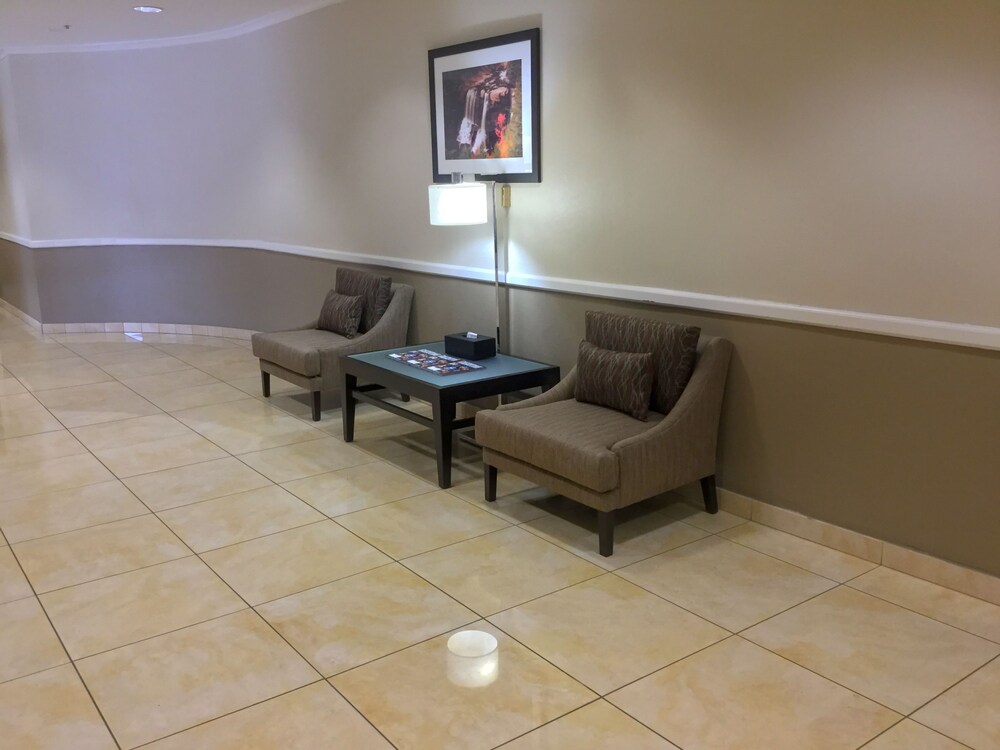 Best Western Charleston - photo 43