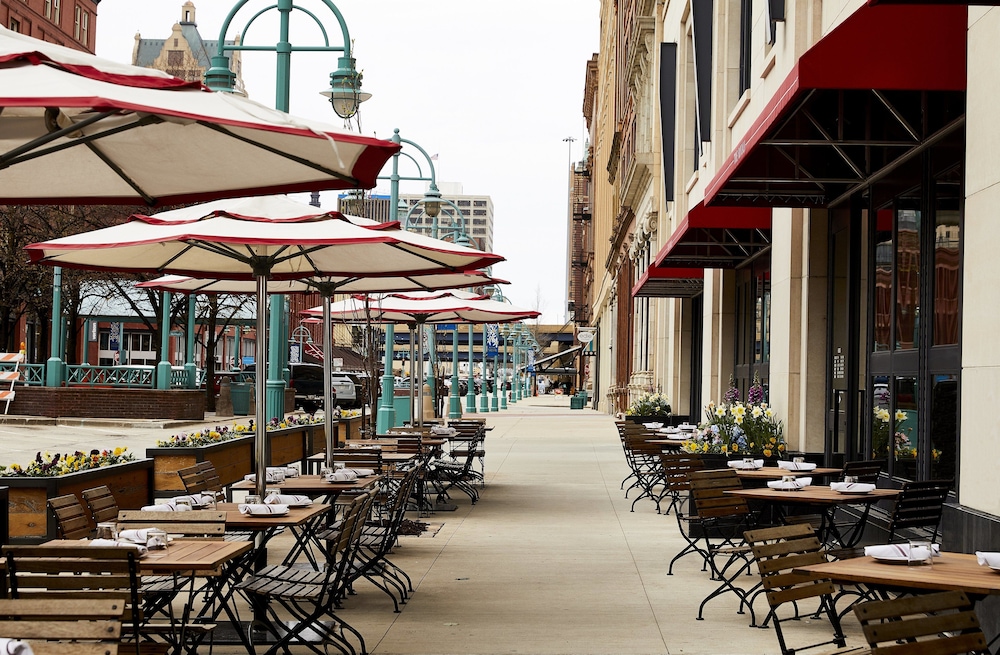 Kimpton Journeyman Hotel by IHG - photo 77