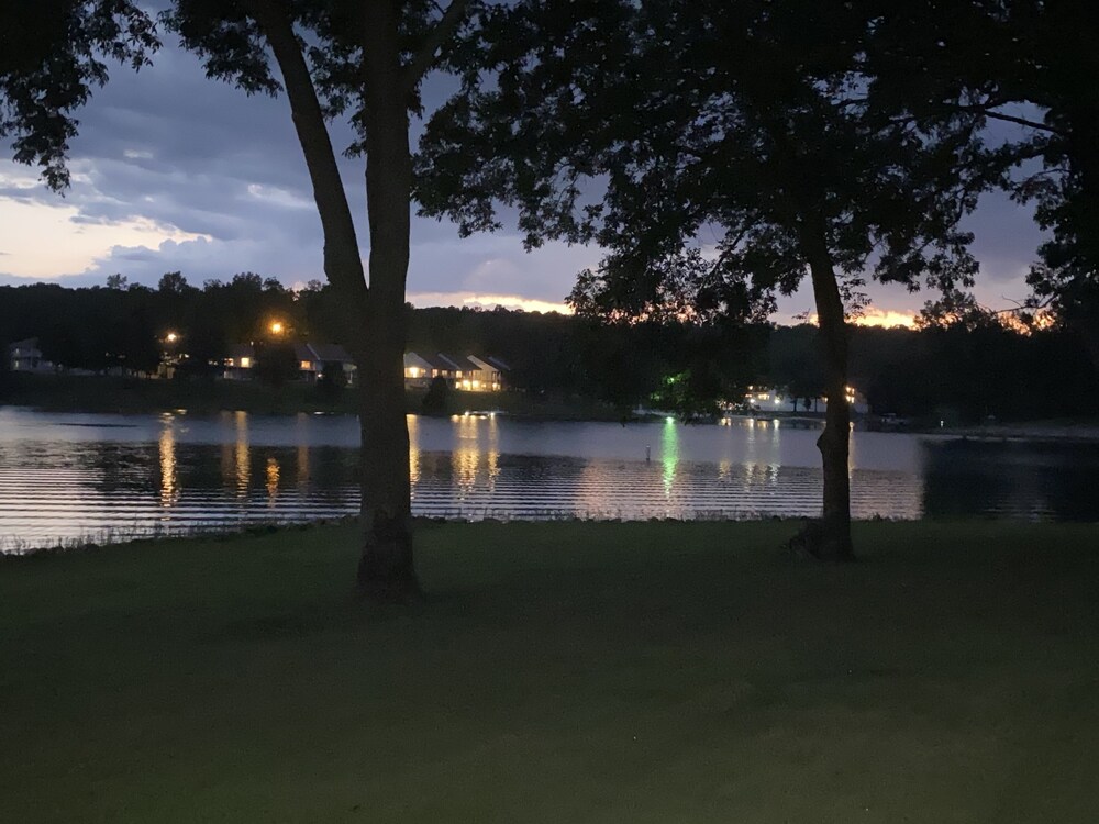 Crown Point Resort - photo 102