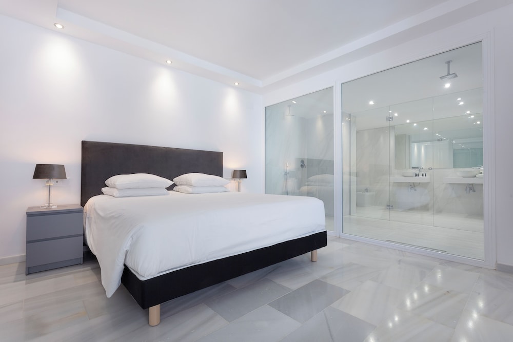 B51 Executive Flats Marbella Puerto Banus in Marbella, Spain
