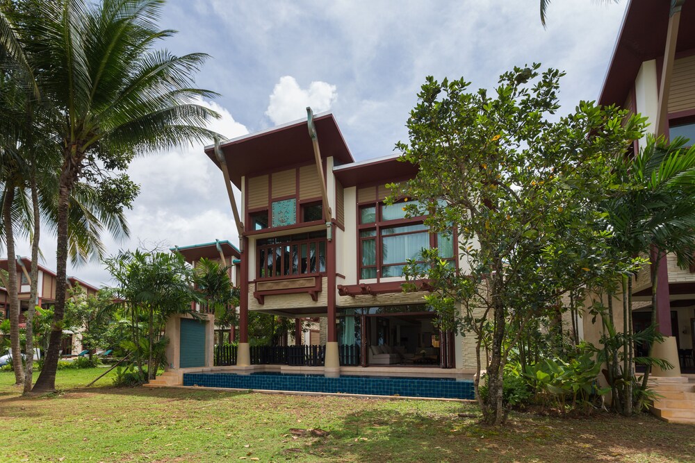 Amatapura Beachfront Villa 10 SHA Certified — 4-Star Luxury Hotel in Krabi, Thailand
