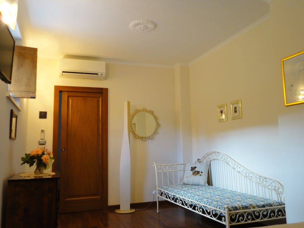 La Villa in Rosa b&b — Ferrazzano — photo 3
