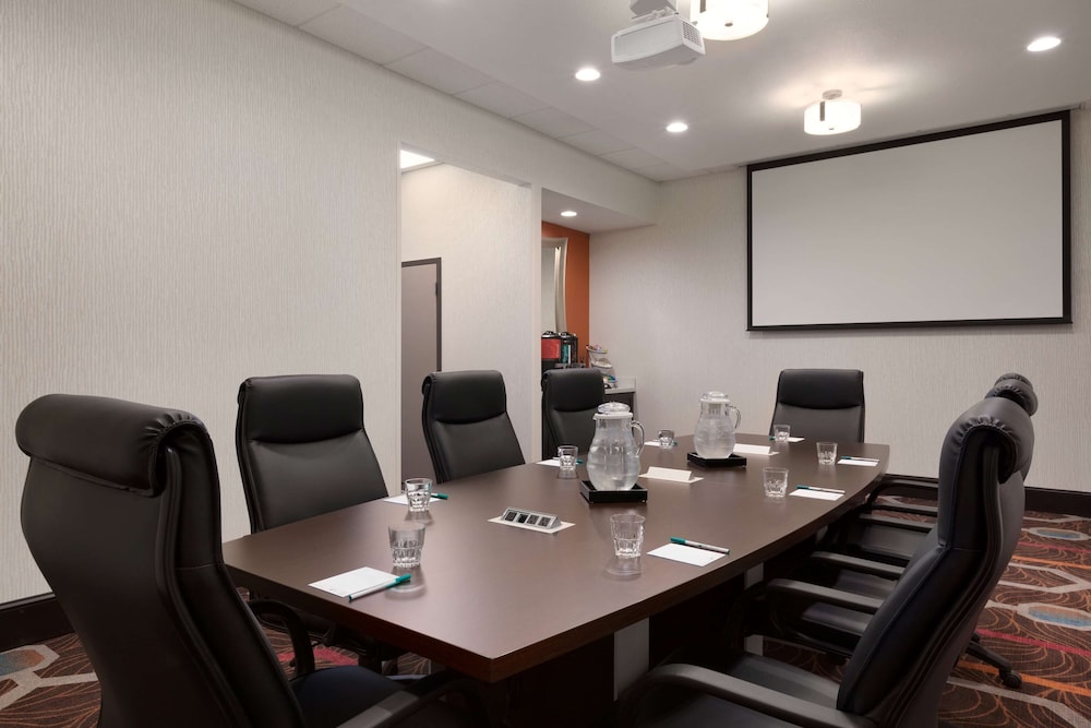 Homewood Suites by Hilton North Houston Spring - photo 31