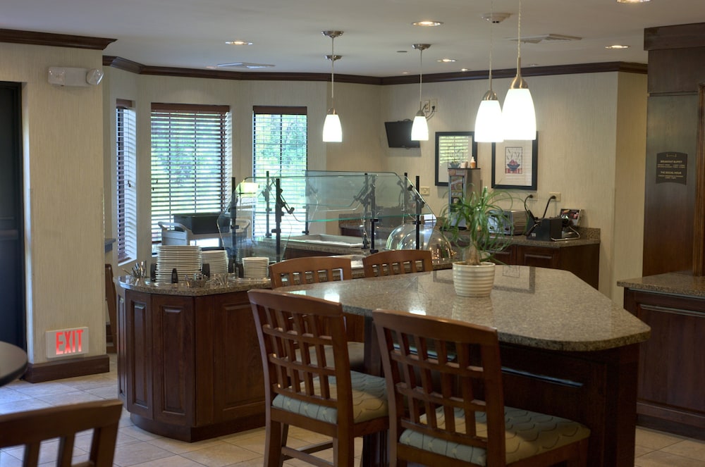 Staybridge Suites East Stroudsburg Poconos by IHG - photo 25