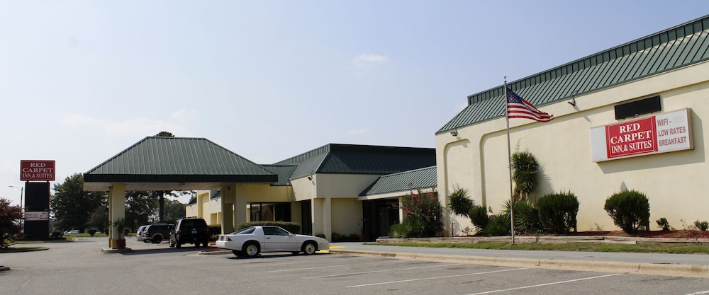 Red Carpet Inn & Suites — hotel in Kinston