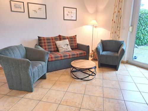 Zur Wellenwiese 22 Wohnung Sanderling — 4-Star Luxury Hotel in Zingst, Germany
