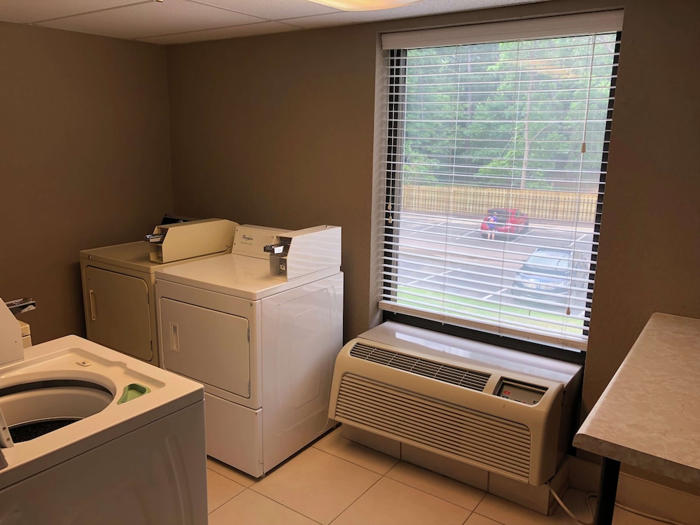 Hampton Inn El Dorado - photo 22