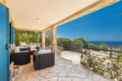 Casa di Nino by BarbarHouse — 4-Star Luxury Hotel in Morciano Di Leuca, Italy
