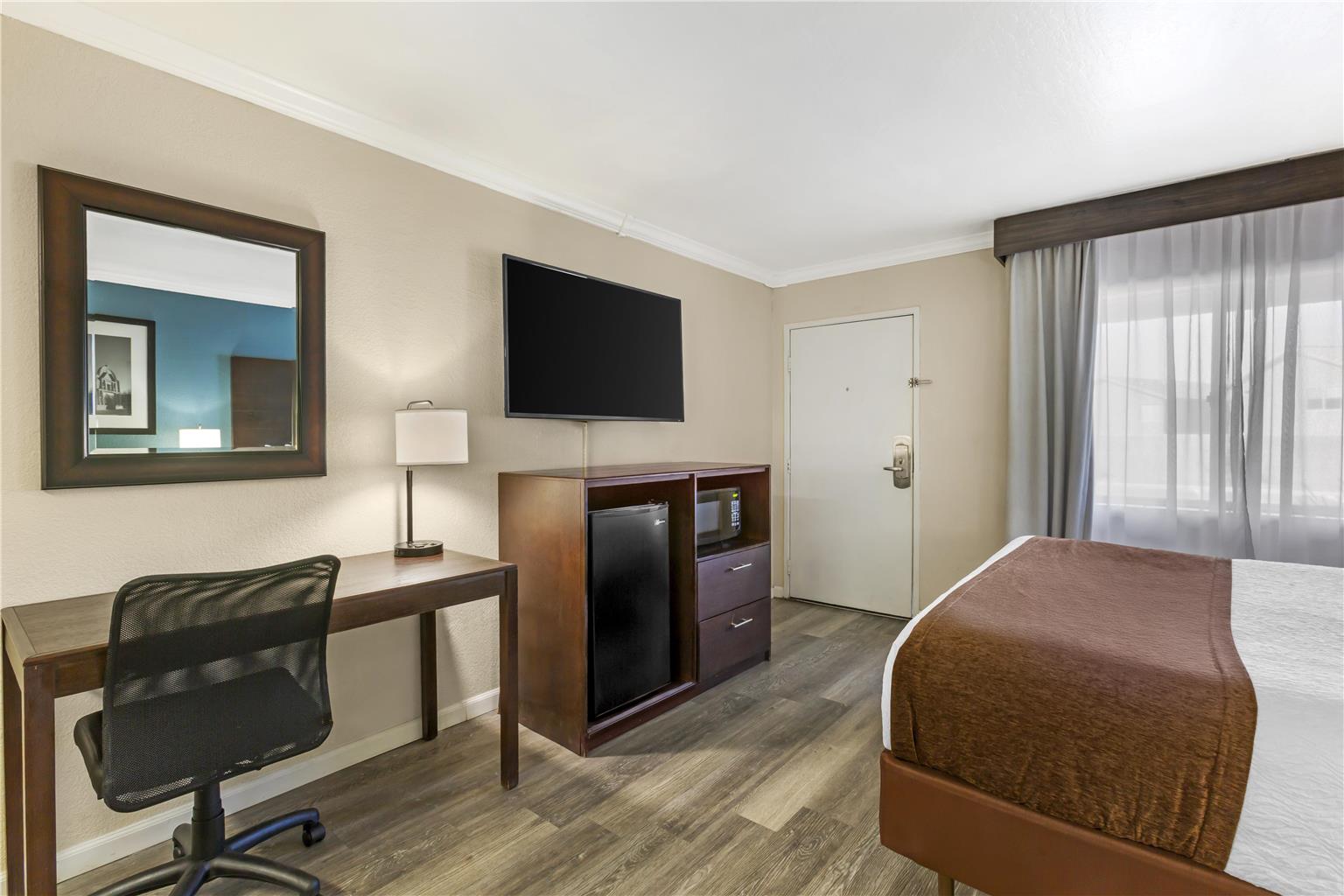 Best Western InnSuites Tucson Foothills Hotel & Suites - photo 22