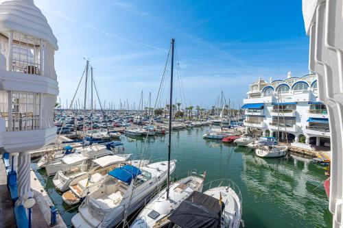 Apartment in Puerto Marina with Sea Views FIRST LINE Holiday Rentals Apartment — 4-Star Luxury Hotel in Benalmadena, Spain