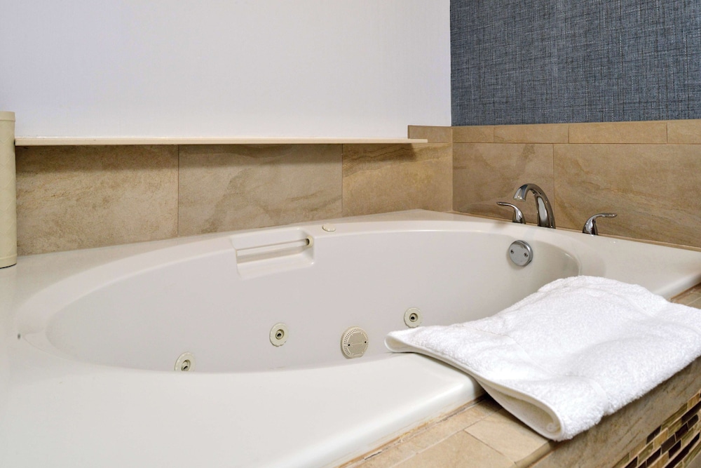 Hilton Garden Inn Napa - photo 45