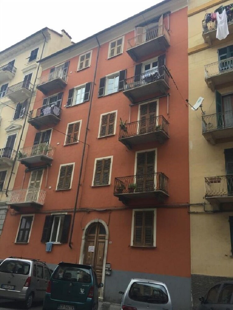 La casa dei dipinti delle Cinque Terre — 4-Star Luxury Hotel in La Spezia, Italy