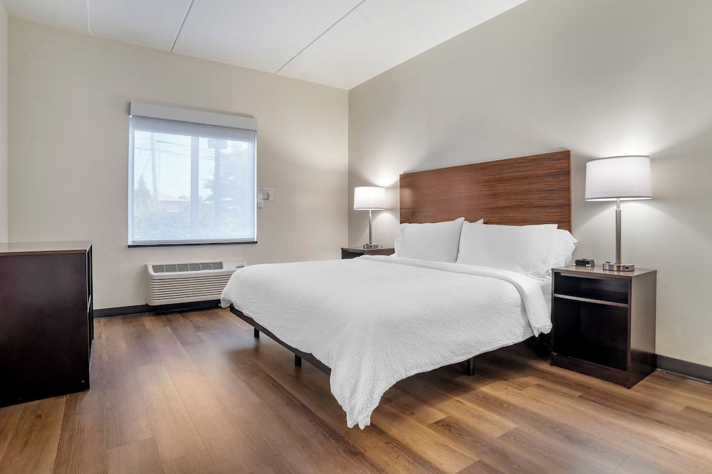 Garner Hotel Panama City Beach Northeast by IHG - photo 7