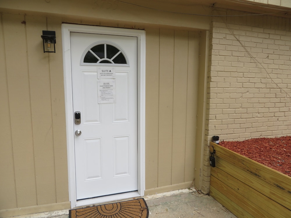 The King Suites - photo 19