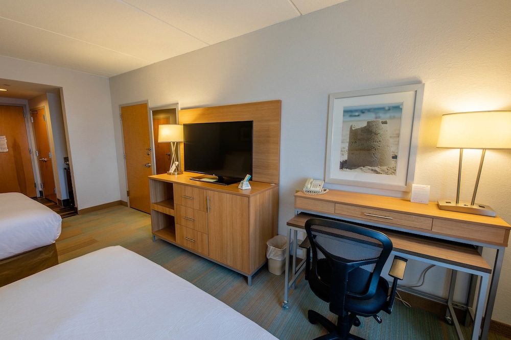 Holiday Inn Manahawkin Long Beach Island by IHG - photo 6