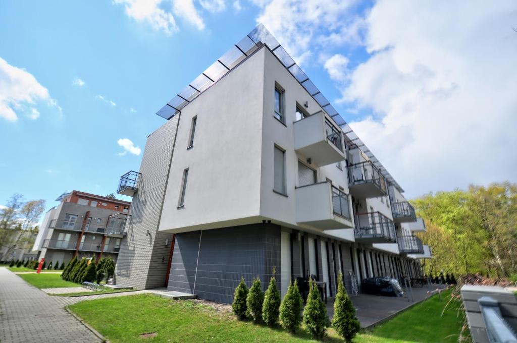 Bedroom Apartments Bałtycka 10 z widokiem na las — 4-Star Luxury Hotel in Swinoujscie, Poland