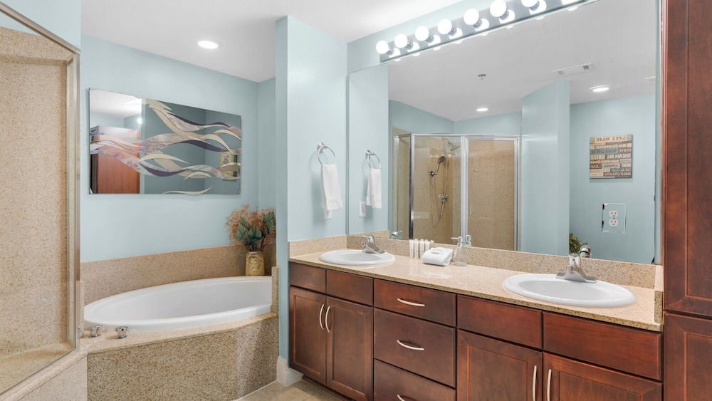 Laketown Wharf IV - photo 204
