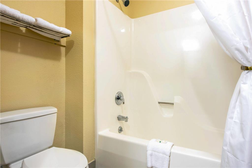 Quality Inn & Suites Brandenburg Fort Knox - photo 33