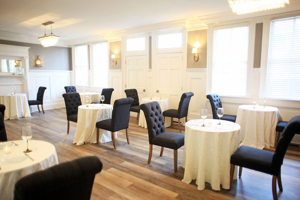 Hotel Laurance - photo 87