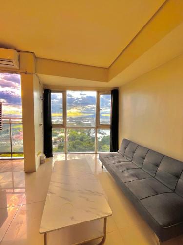 Breeze Deluxe moa view 6pax — 4-Star Luxury Hotel in Manila, Philippines