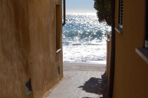 Hotel Arabesque — hotel in Finale Ligure