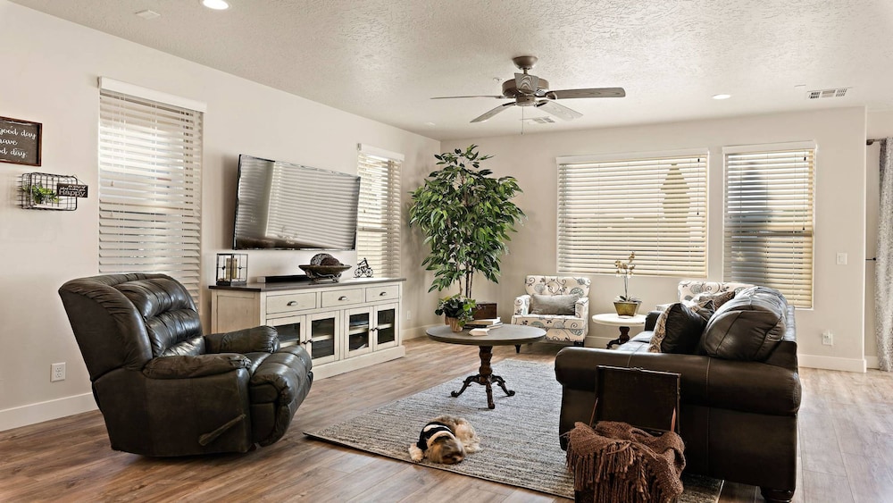 Town Center Resort - photo 420