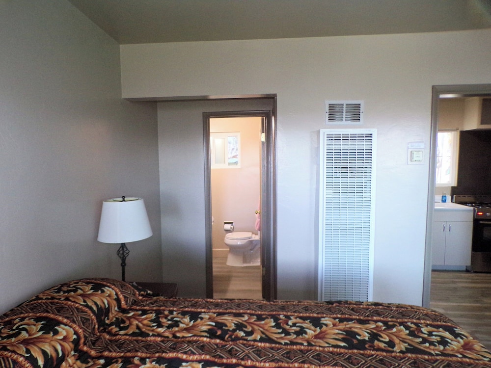 Cypress Tree Motel - photo 55