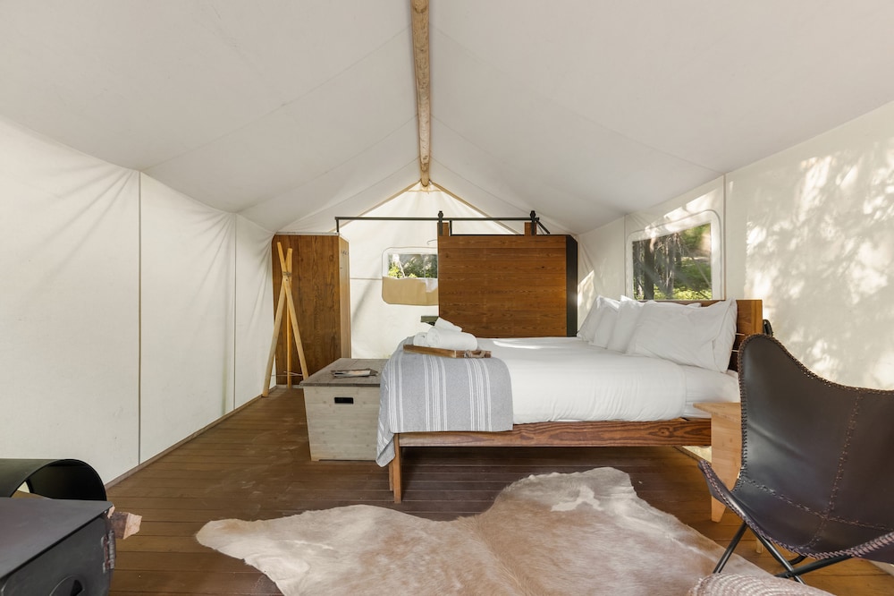 Under Canvas Glacier - photo 22