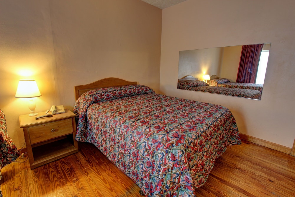 Geneva Hotel - photo 5