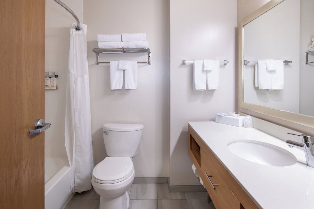Holiday Inn Express Hotel & Suites Henderson by IHG - photo 16