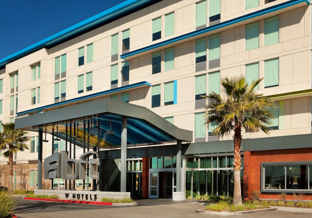 Aloft Ontario Rancho Cucamonga - photo 18