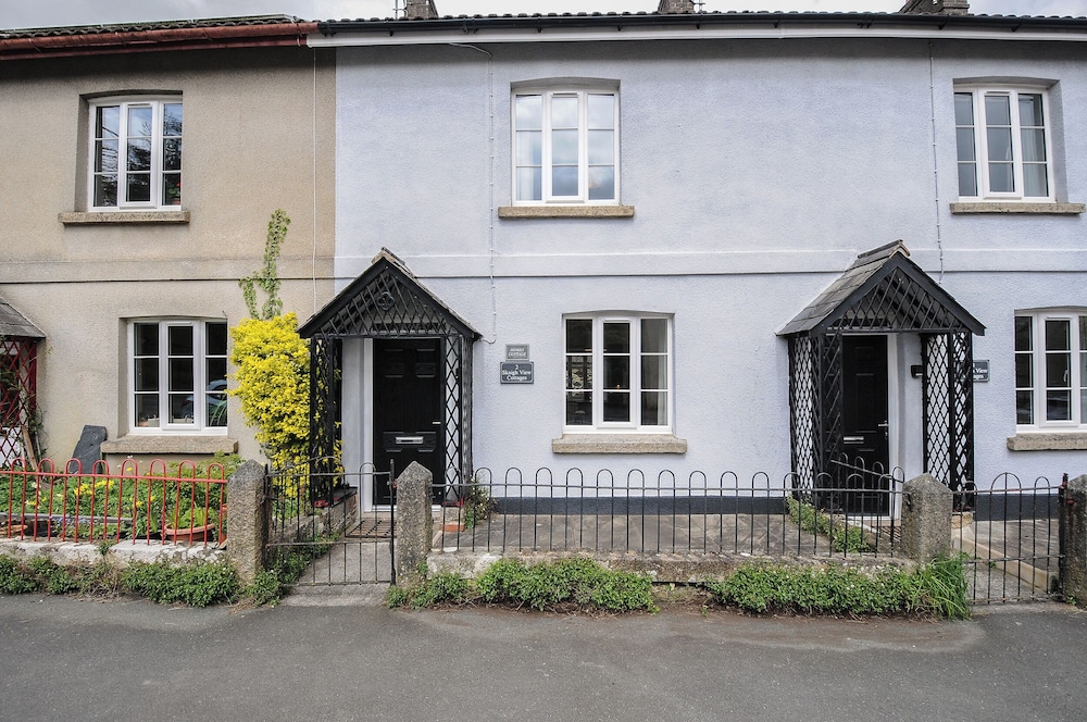 Hobbs Cottage — 4-Star Luxury Hotel in Okehampton, United Kingdom