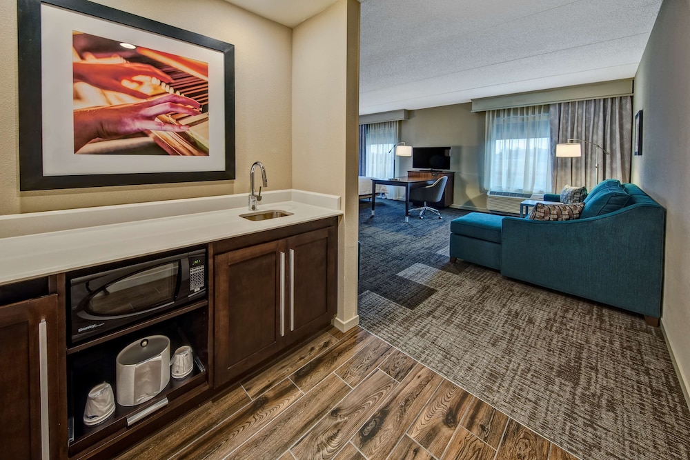 Hampton Inn & Suites Nashville Hendersonville - photo 25