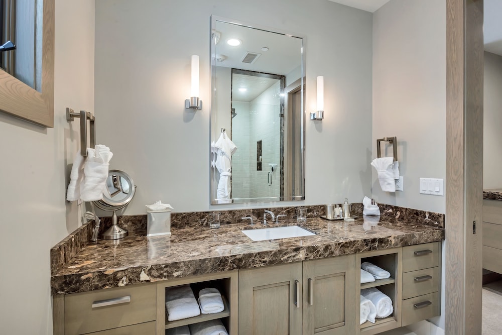 Premium Five Bedroom Suite 5 Apartment Hotel by Redawning - photo 20