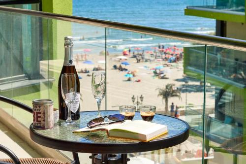 Crystal Breeze Pool & Spa Beach Resort - last minute hotel in Unknown City