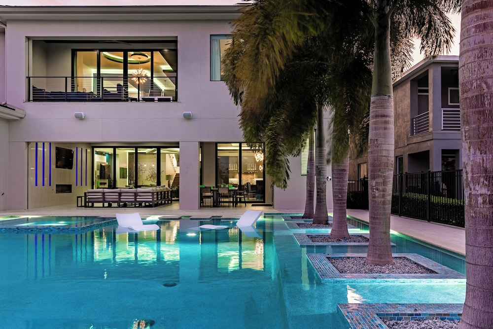 Villatel Luxury Homes at Reunion Resort - photo 59
