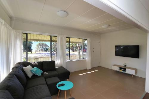 115 Esplanade - carbon neutral hotel in Bargara