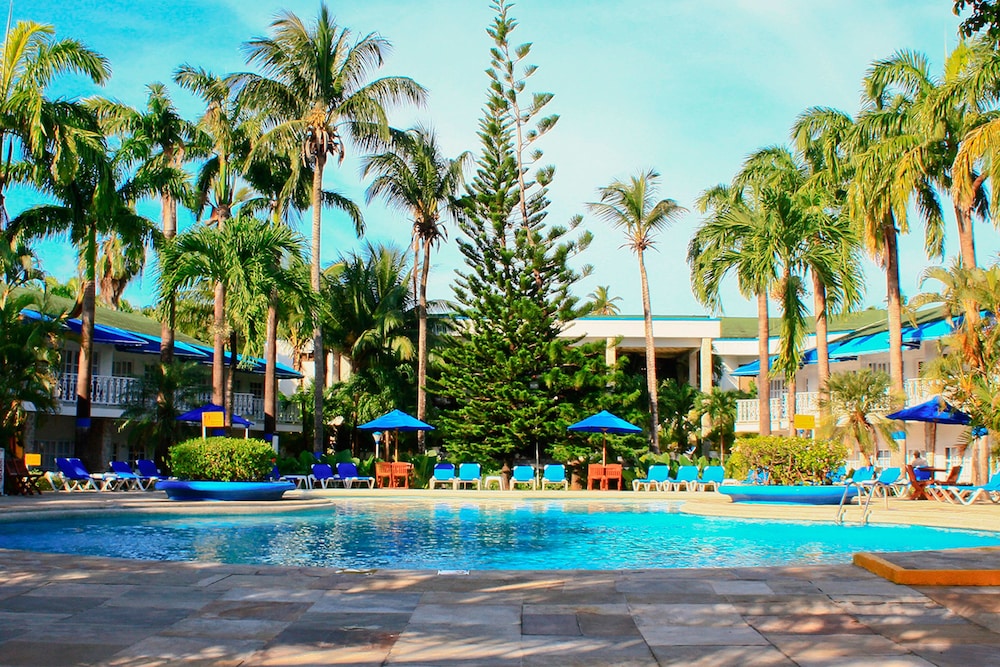 Decameron Marazul All Inclusive — hotel in San Andres