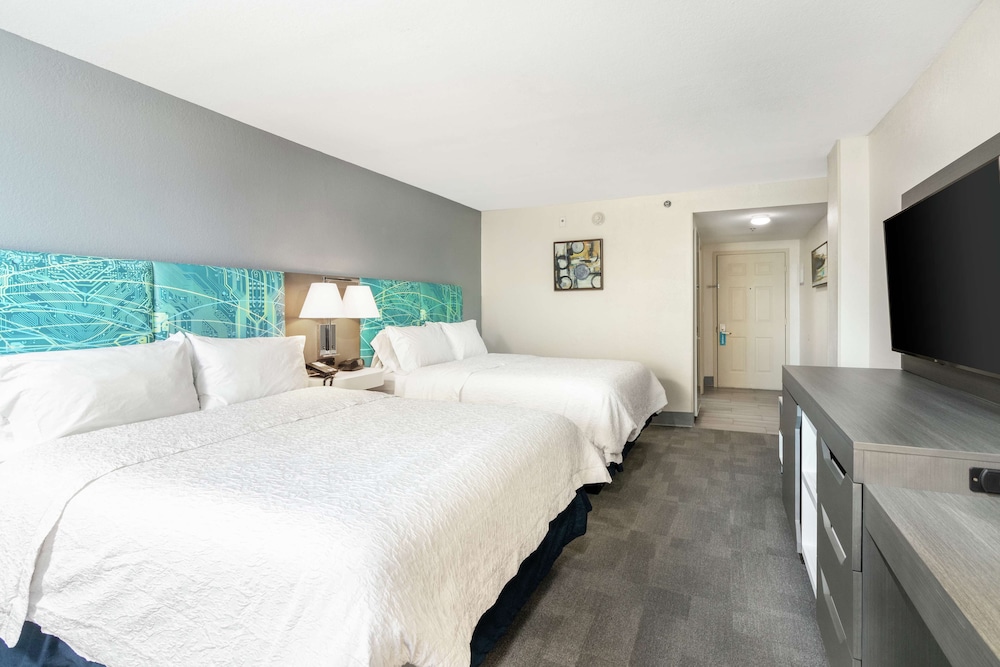 Hampton Inn Daytona Shores Oceanfront - photo 13