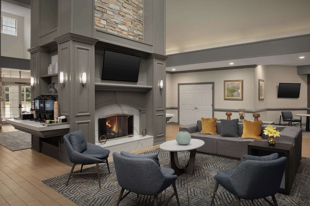 Homewood Suites by Hilton Alexandria Pentagon South - photo 2