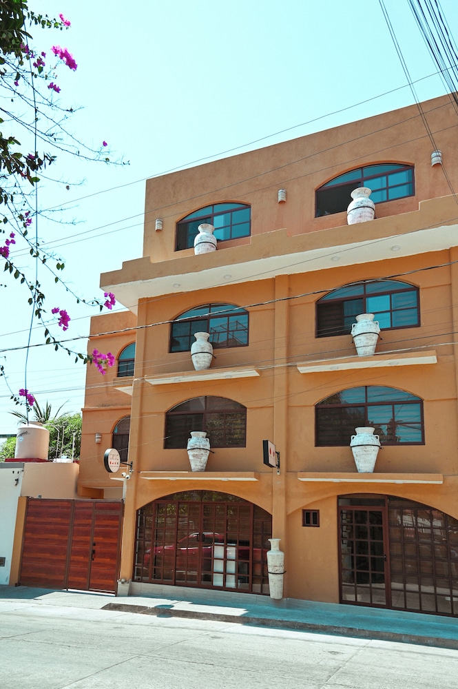 Ixic posada boutique in Ixtapa-Zihuatanejo, Mexico