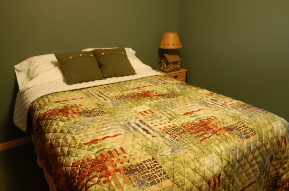 Gathering Place Resort & Lodge - photo 14