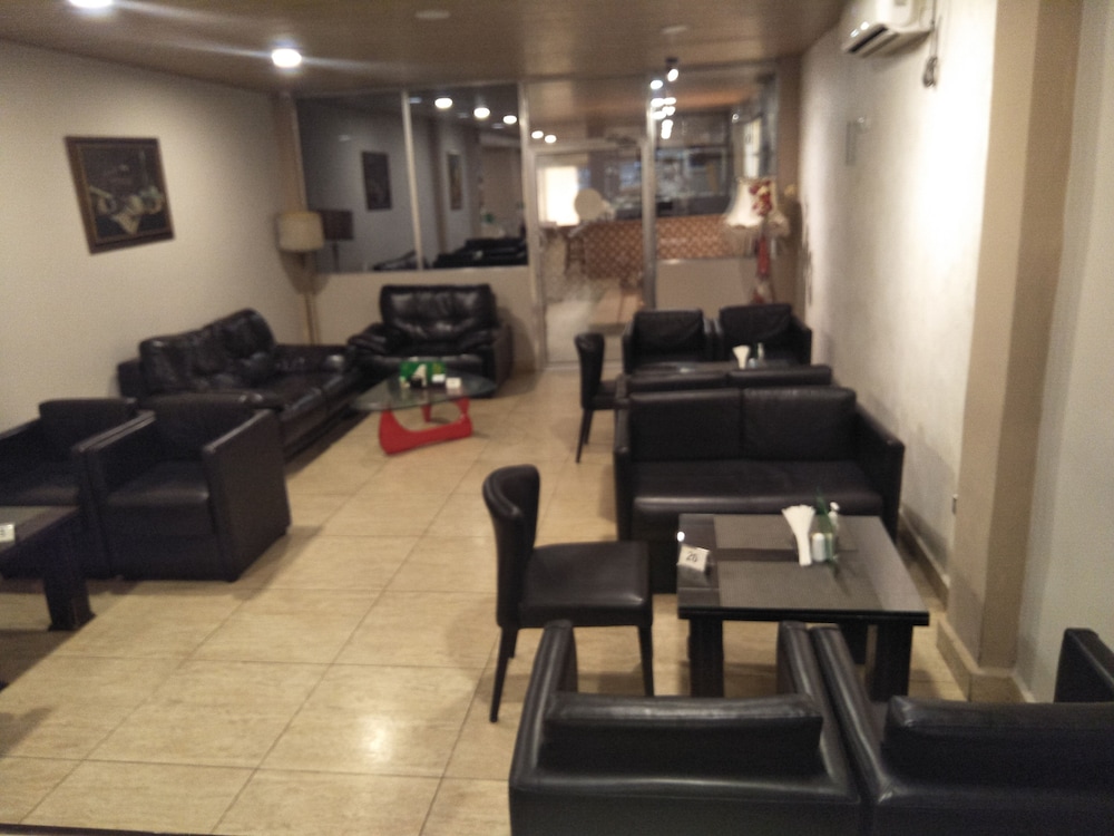 Diana Hotel - last minute hotel in Monrovia