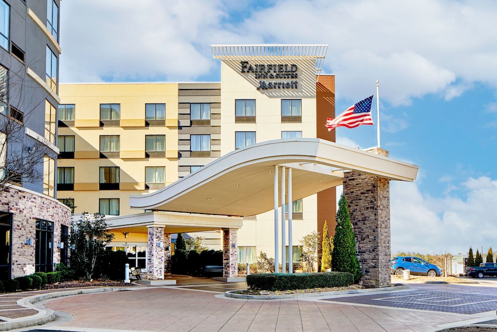 Fairfield Inn & Suites Atlanta Lithia Springs - carbon neutral hotel in Lithia Springs