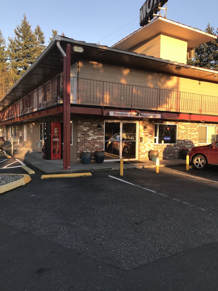 Smokey Point Motor Inn - photo 70