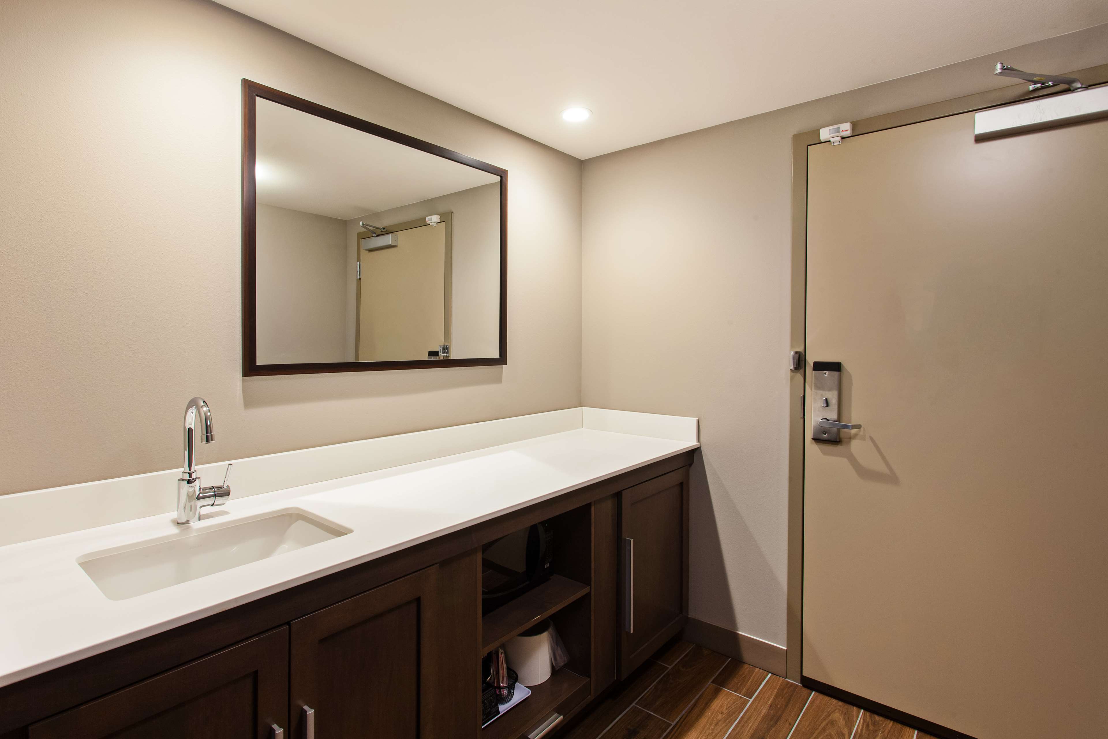 Hampton Inn & Suites Leavenworth - photo 21