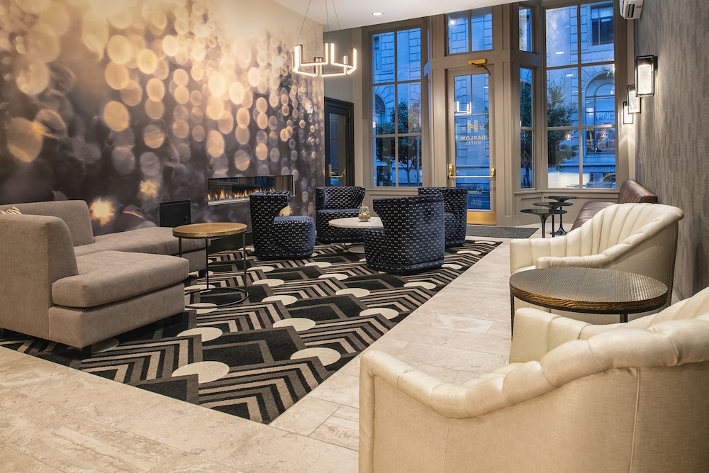 Harlow Hotel - featured photo